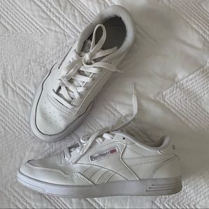 Reebok Sneakers
